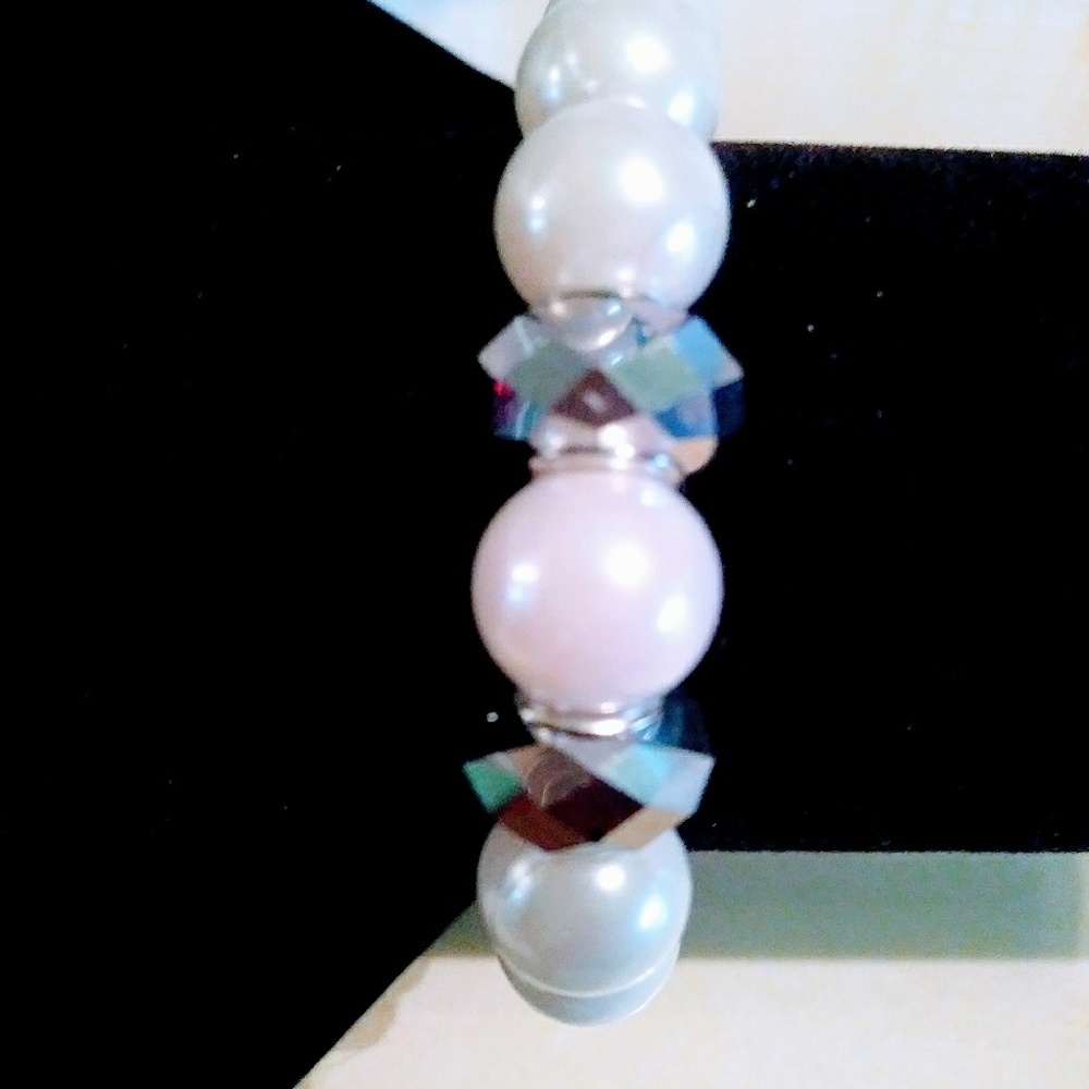 White Pearl Bracelet